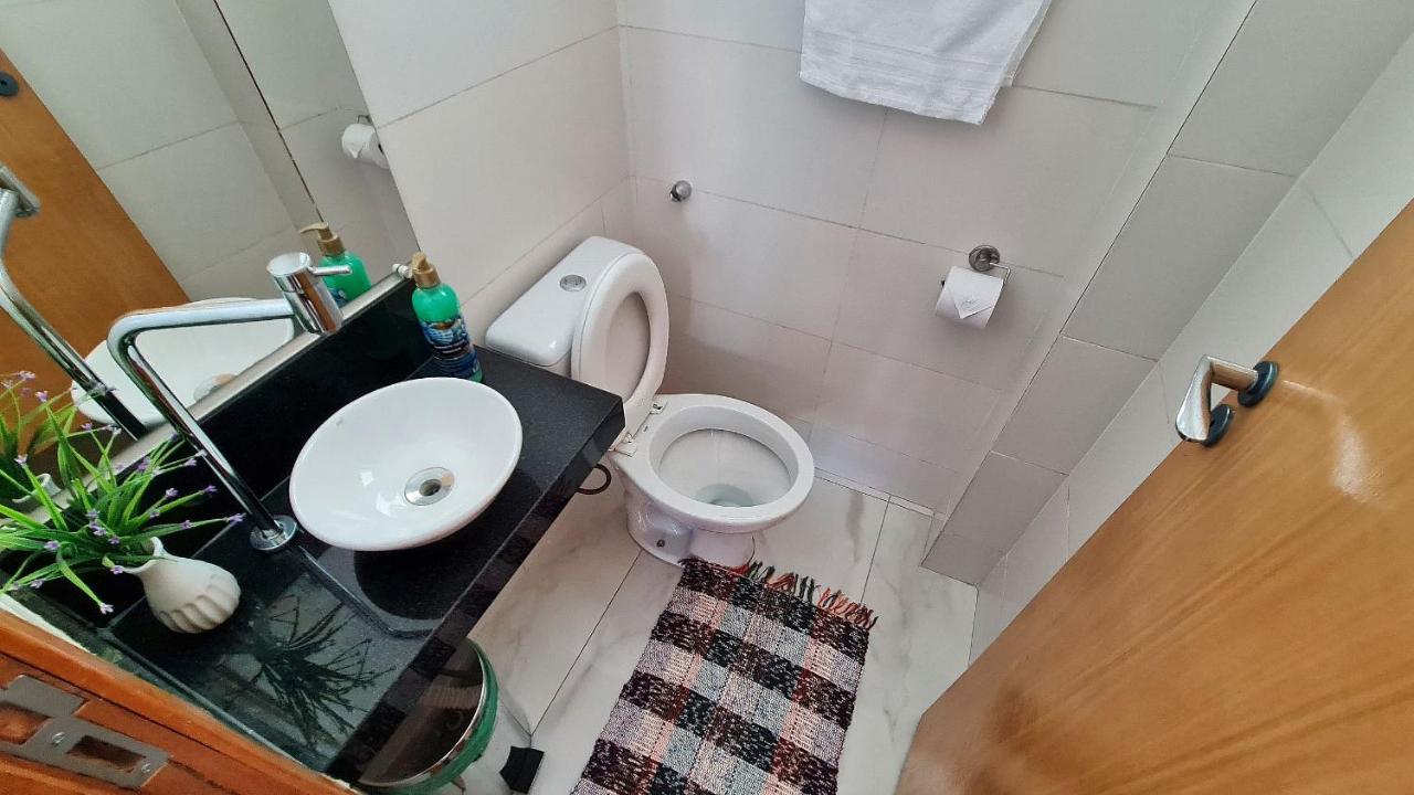 בלו הוריזונטה Casa Confortavel E Segura Na Regiao Da Pampulha מראה חיצוני תמונה